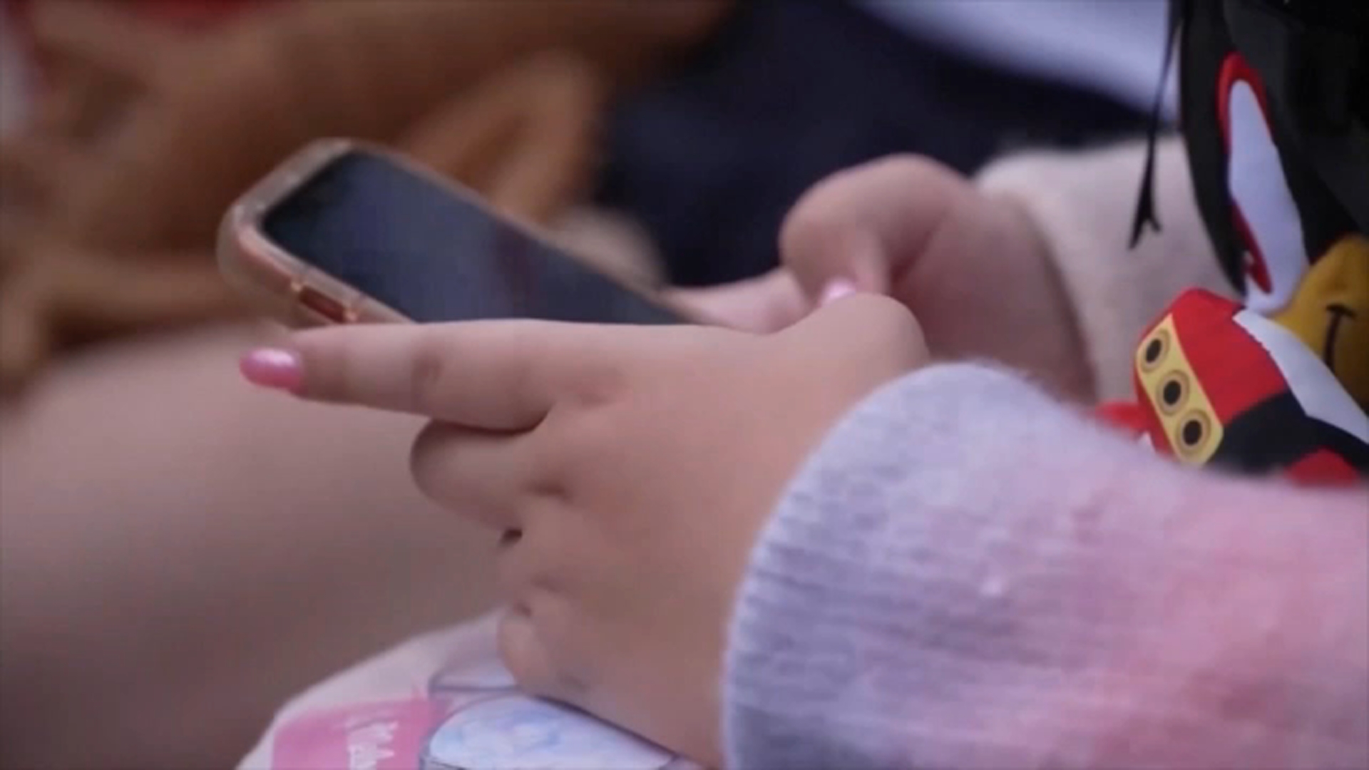 Jury selection set to begin in Los Angeles in Snap, Meta social media addiction case
       — WABC-TV Eyewitness News (ABC7 NY)