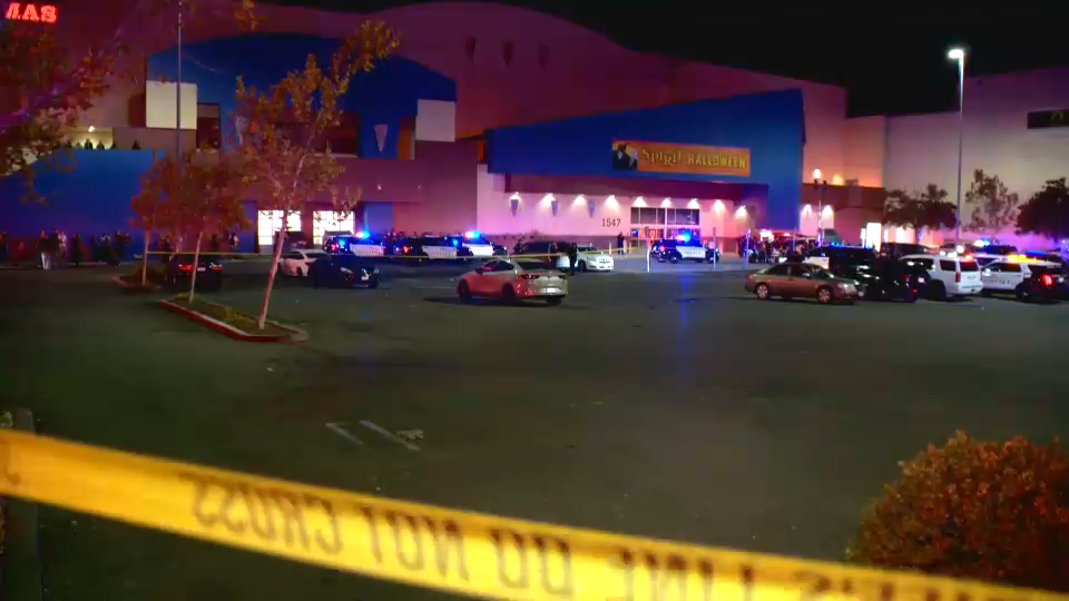 1 killed, 6 injured at 'Spirit Halloween' store shooting in California
— Mineola Business news