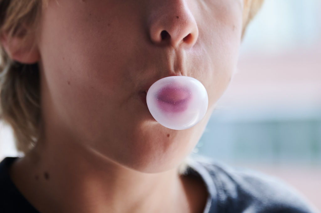 Chewing gum could soon be banned in NJ: Here's when and why — Mineola Community news