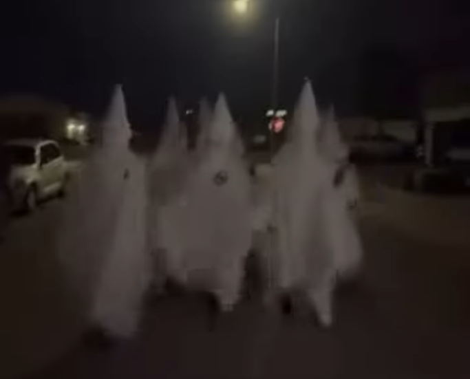 El Paso civil rights leaders, officials condemn youth in KKK robes and demand school action — Mineola Schools news